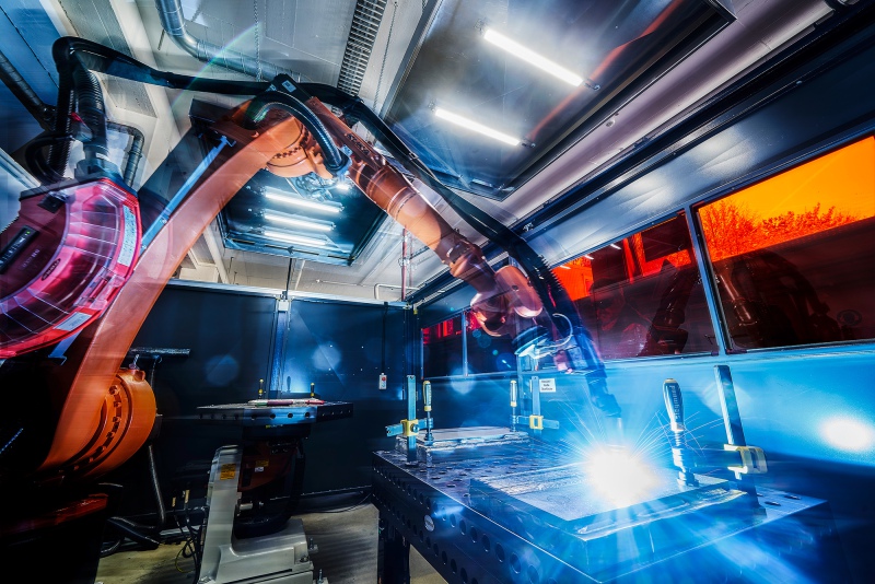 Wolfram Schroll fotografiert  Industrieprojekte für Kunden im In - und Ausland. Wolfram Schroll photographs ndustrial projects in Germany and Europe.