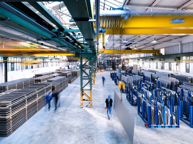 Wolfram Schroll fotografiert  Industrieprojekte für Kunden im In - und Ausland. Wolfram Schroll photographs ndustrial projects in Germany and Europe.