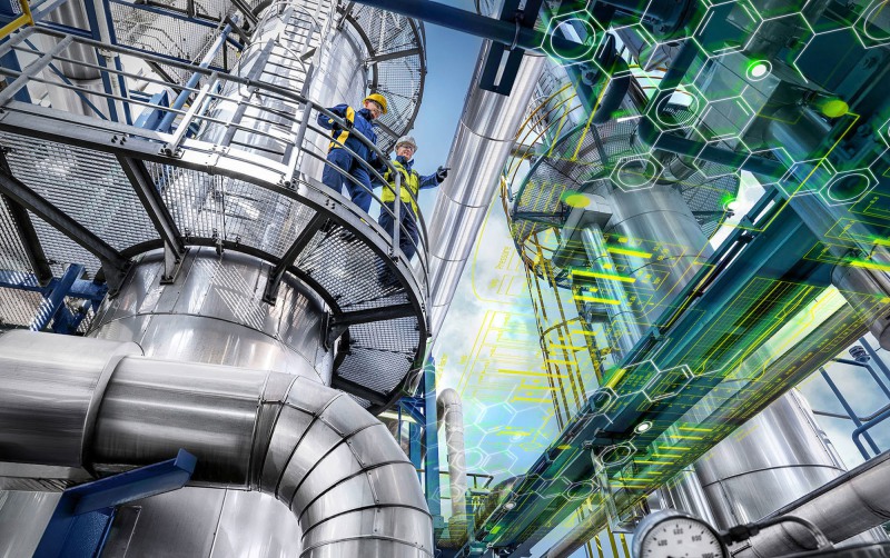 Wolfram Schroll fotografiert  Industrieprojekte für Kunden im In - und Ausland. Wolfram Schroll photographs ndustrial projects in Germany and Europe.