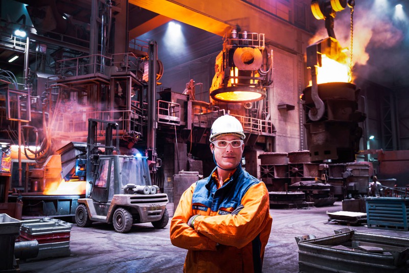 Wolfram Schroll fotografiert  Industrieprojekte für Kunden im In - und Ausland. Wolfram Schroll photographs ndustrial projects in Germany and Europe.