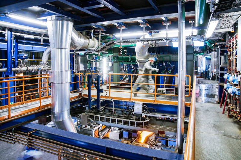 Wolfram Schroll fotografiert  Industrieprojekte für Kunden im In - und Ausland. Wolfram Schroll photographs ndustrial projects in Germany and Europe.