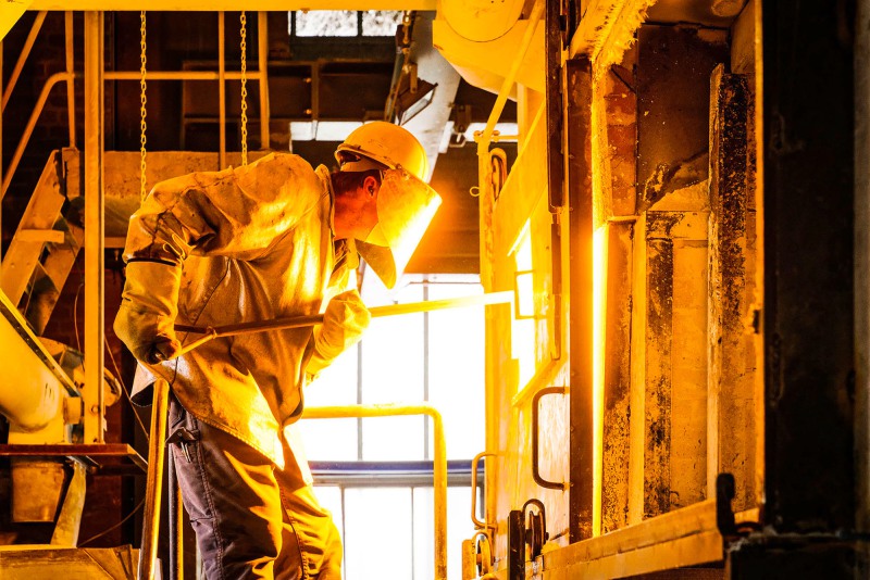 Wolfram Schroll fotografiert  Industrieprojekte für Kunden im In - und Ausland. Wolfram Schroll photographs ndustrial projects in Germany and Europe.