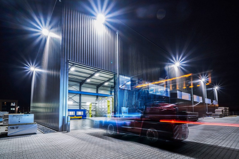 Wolfram Schroll fotografiert  Industrieprojekte für Kunden im In - und Ausland. Wolfram Schroll photographs ndustrial projects in Germany and Europe.