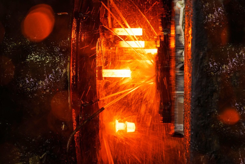 Wolfram Schroll fotografiert  Industrieprojekte für Kunden im In - und Ausland. Wolfram Schroll photographs ndustrial projects in Germany and Europe.