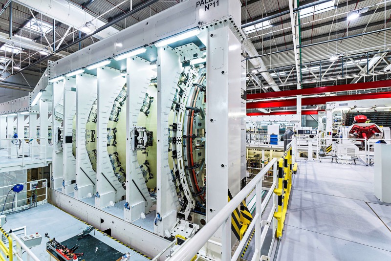Wolfram Schroll fotografiert  Industrieprojekte für Kunden im In - und Ausland. Wolfram Schroll photographs ndustrial projects in Germany and Europe.
