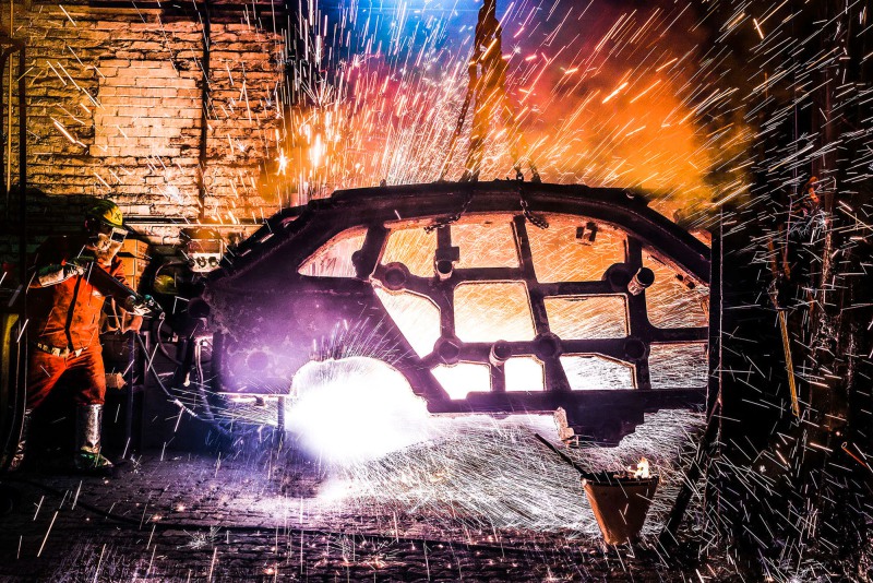Wolfram Schroll fotografiert  Industrieprojekte für Kunden im In - und Ausland. Wolfram Schroll photographs ndustrial projects in Germany and Europe.