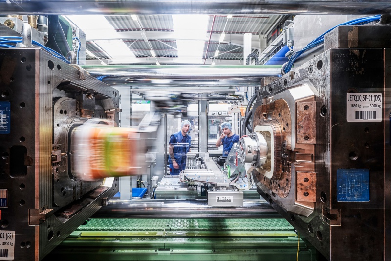Wolfram Schroll fotografiert  Industrieprojekte für Kunden im In - und Ausland. Wolfram Schroll photographs ndustrial projects in Germany and Europe.