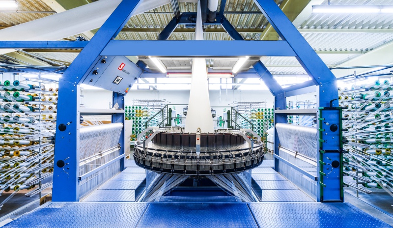 Wolfram Schroll fotografiert  Industrieprojekte für Kunden im In - und Ausland. Wolfram Schroll photographs ndustrial projects in Germany and Europe.