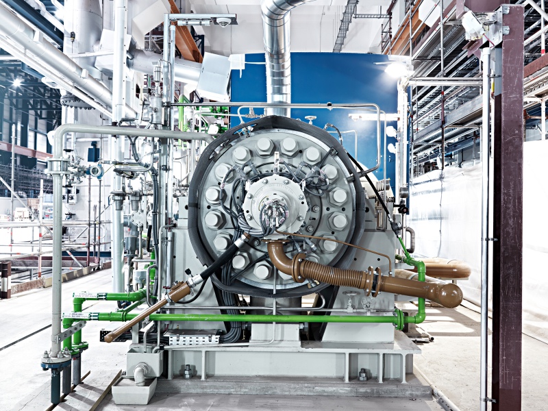 Wolfram Schroll fotografiert  Industrieprojekte für Kunden im In - und Ausland. Wolfram Schroll photographs ndustrial projects in Germany and Europe.