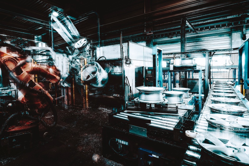 Wolfram Schroll fotografiert  Industrieprojekte für Kunden im In - und Ausland. Wolfram Schroll photographs ndustrial projects in Germany and Europe.