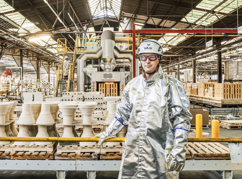 Wolfram Schroll fotografiert  Industrieprojekte für Kunden im In - und Ausland. Wolfram Schroll photographs ndustrial projects in Germany and Europe.