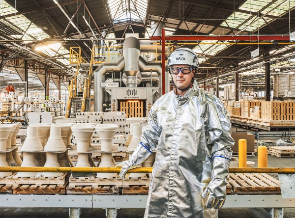 Wolfram Schroll fotografiert  Industrieprojekte für Kunden im In - und Ausland. Wolfram Schroll photographs industrial projects in Germany and Europe.