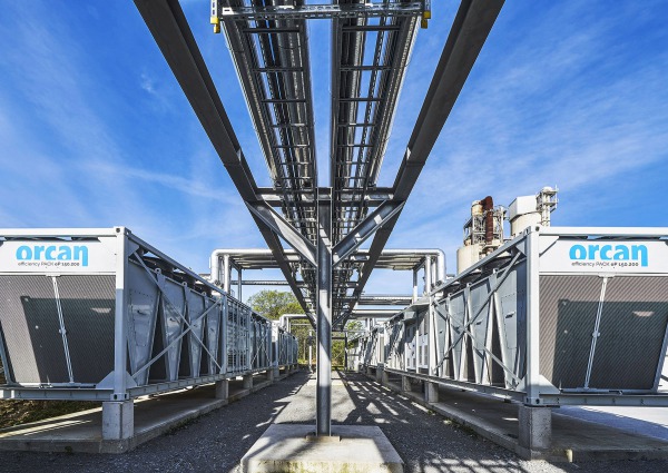 Wolfram Schroll fotografiert  Industrieprojekte für Kunden im In - und Ausland. Wolfram Schroll photographs industrial projects in Germany and Europe.