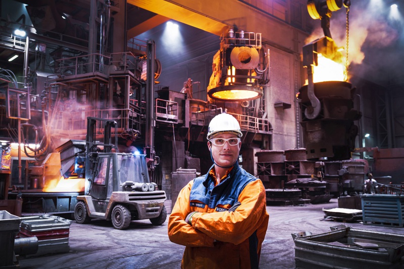 Wolfram Schroll fotografiert  Industrieprojekte für Kunden im In - und Ausland. Wolfram Schroll photographs industrial projects in Germany and Europe.