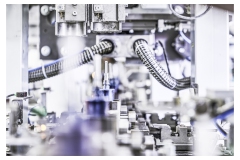 Wolfram Schroll fotografiert hochwertige Industrieprojekte für Kunden im In - und Ausland. Wolfram Schroll photographs high-value industrial projects in Germany and Europe.