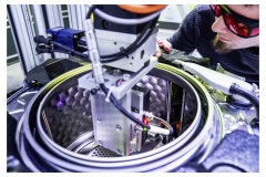 Wolfram Schroll fotografiert hochwertige Industrieprojekte für Kunden im In - und Ausland. Wolfram Schroll photographs high-value industrial projects in Germany and Europe.